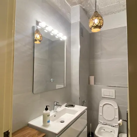 Apartment Refurbished First Line Reformado La Primera Linea Del Maar Acantilado de los Gigantes