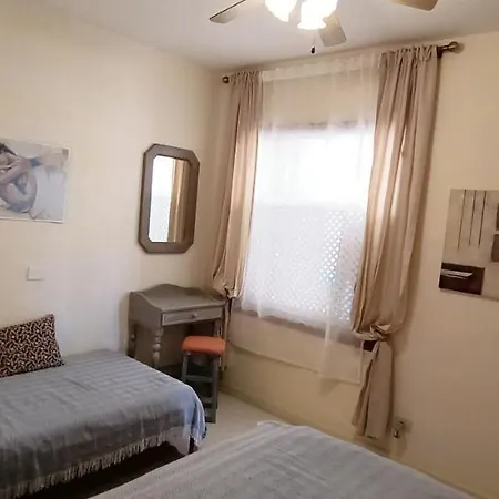 Newly Refurbished First Line Ricien Reformado La Primera Linea Del Maar Apartment *