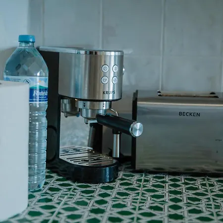 Refurbished First Line Reformado La Primera Linea Del Maar *