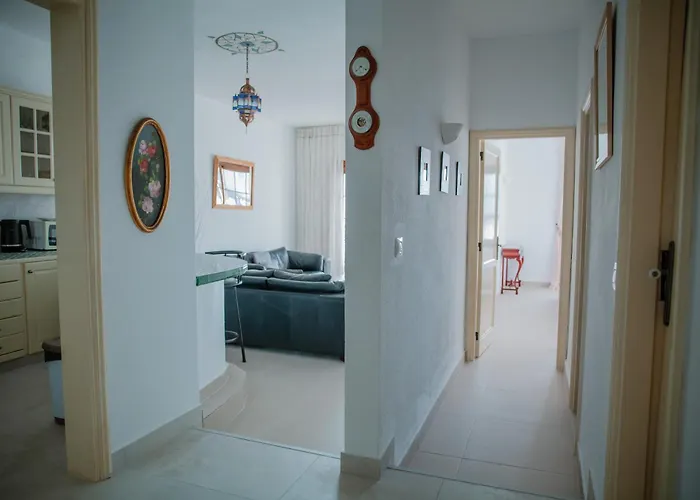 Refurbished First Line Reformado La Primera Linea Del Maar